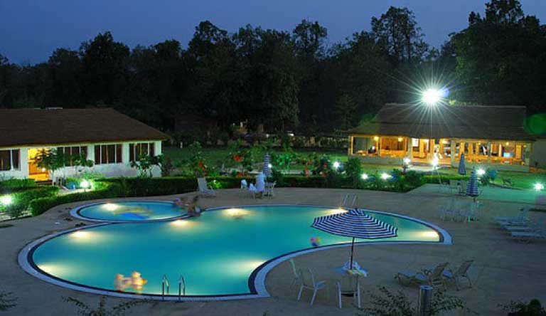 Mapple-Leisure-Resort-Corbett-Pool