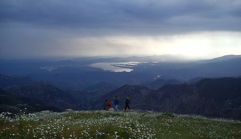 ganji-pahadi-dalhousie-himachal-india.jpg