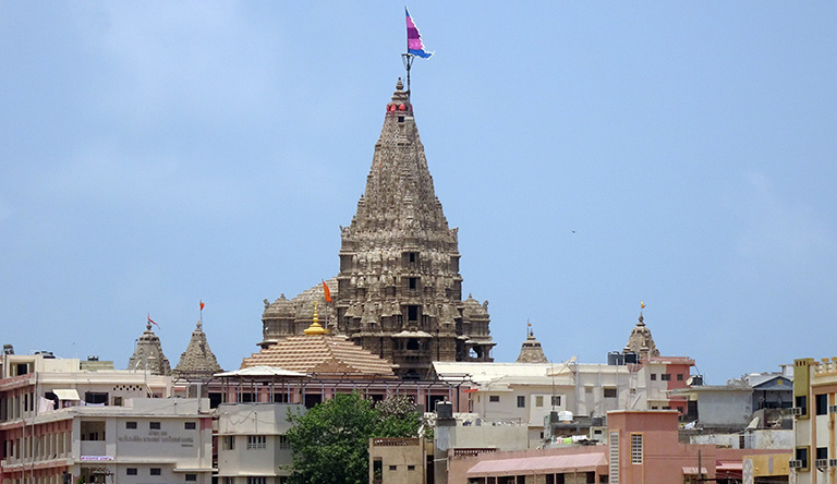 temple-dwarkadheesh-dwarka-india