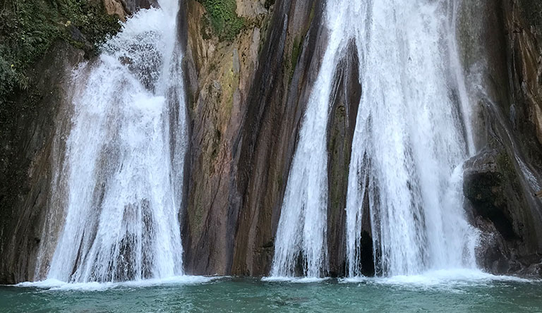 waterfall-mussoori-uttarakhand-india