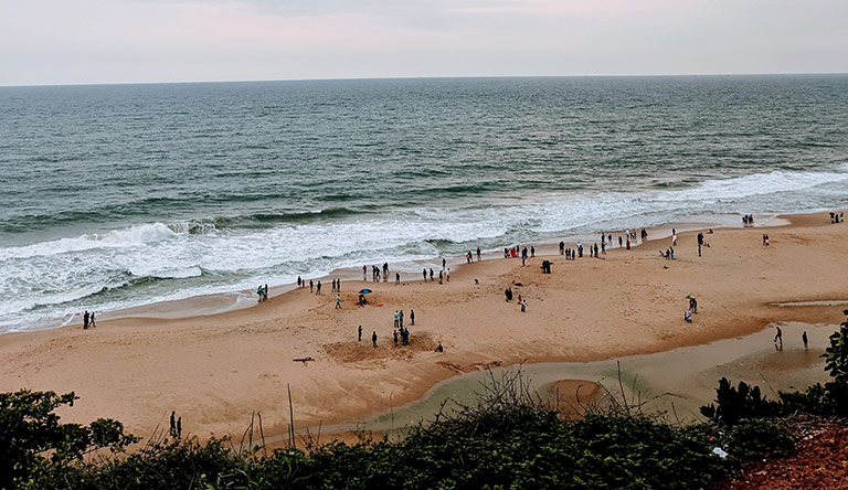 varkala-beach-kerala-india