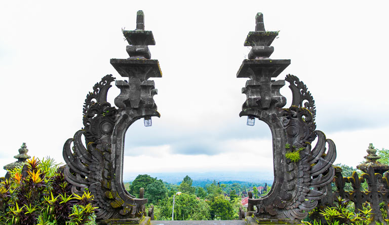 besakih-temple-bali-indonesia