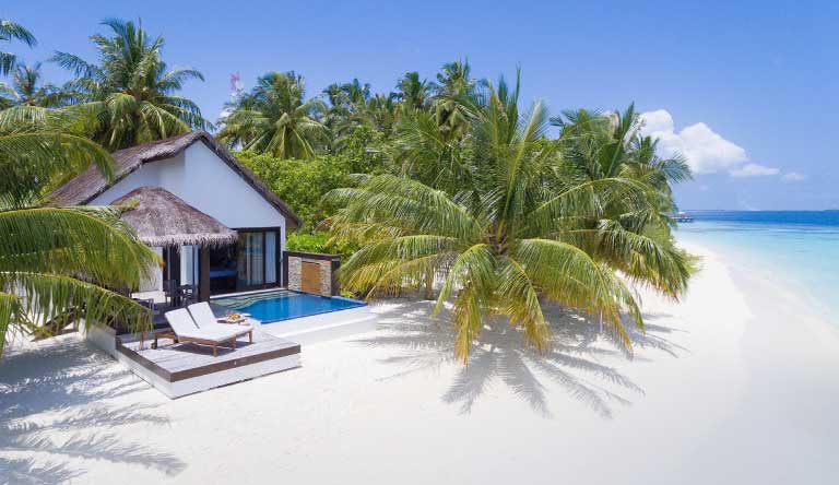 Bandos-Maldives-Beach-Pool-Villa