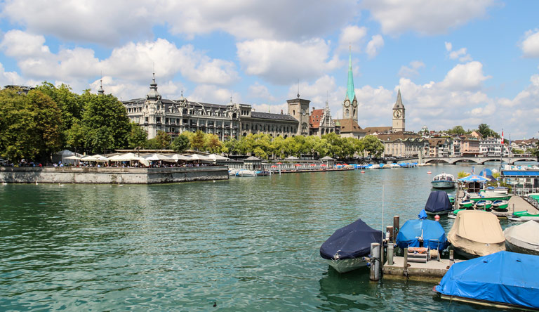 ufer-des-limmat-zurich-switzerland.jpg