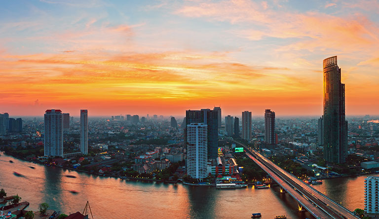 bangkok-skyline-in-the-evening-thailand