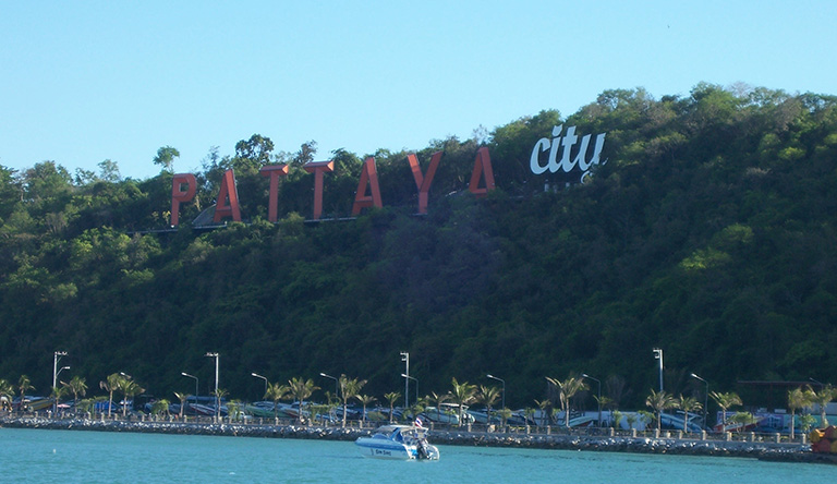pattaya-city-sign-near-beach-thailand